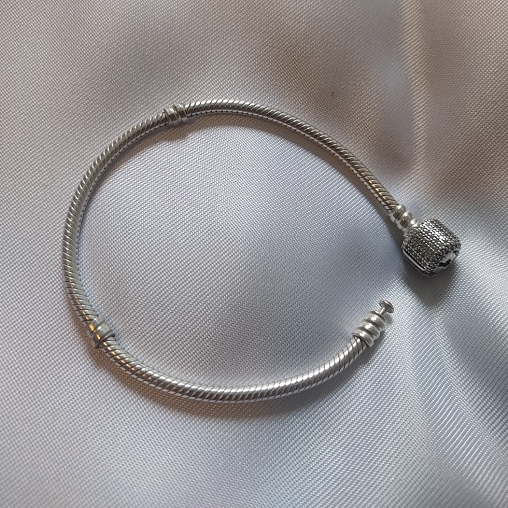 PANDORA Pave Barrel Bracelet
